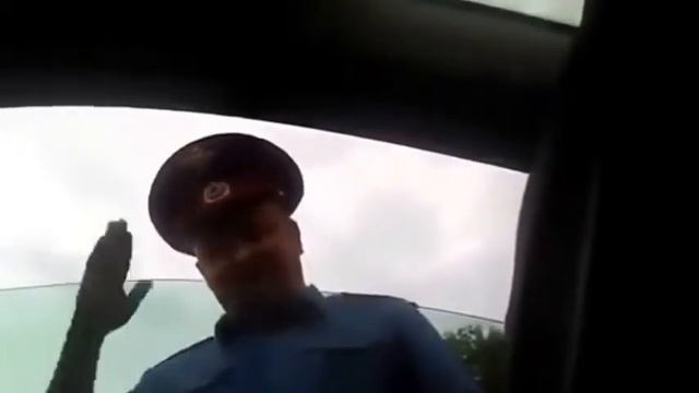 Приколы с ГАИшниками! Лучший Гаишник на Свете!!! смотреть онлайн