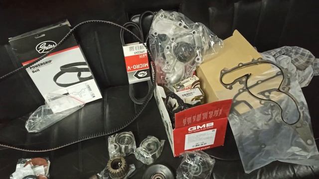 Toyota Land Cruiser 100 двс 2UZ немного о замене грм. смотреть онлайн