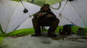 Ещё одна классная рыбалка на зимнюю удочку. Супер клёв сига зимой. 27.12.2022