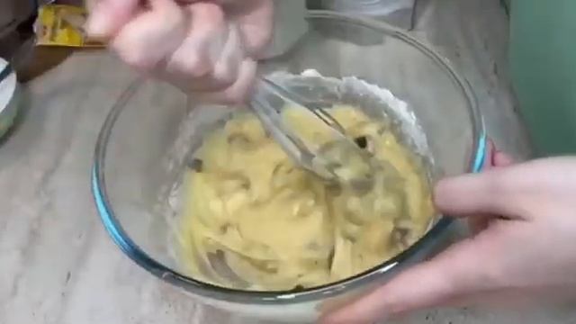 TAKE A BITE | РЕЦЕПТ ШОКОЛАДНЫХ МАФФИНОВ! смотреть онлайн