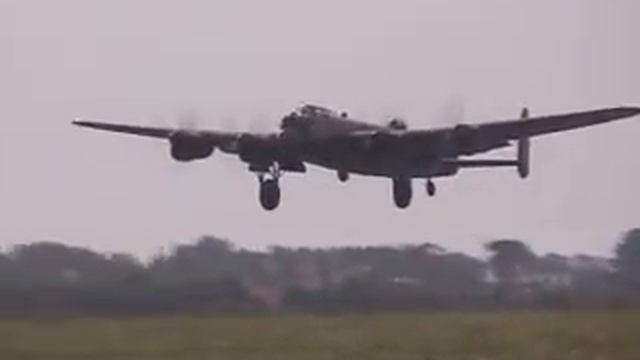 Lancaster Bomber takes off from Guernsey (EGJB) - ***WITH ATC*** смотреть онлайн