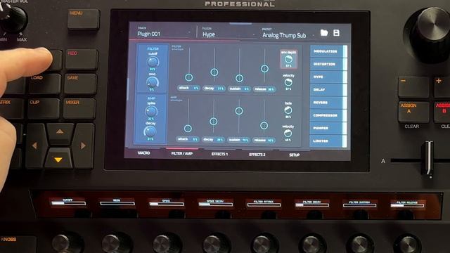 Dull to Dynamic: Energize Your Repetitive Synth Clips on the Akai Pro Force смотреть онлайн