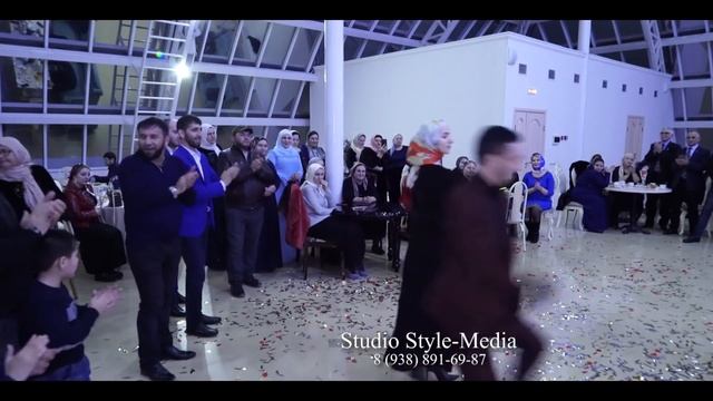 Зайнди Абдурахманов. Чармой мохкх смотреть онлайн