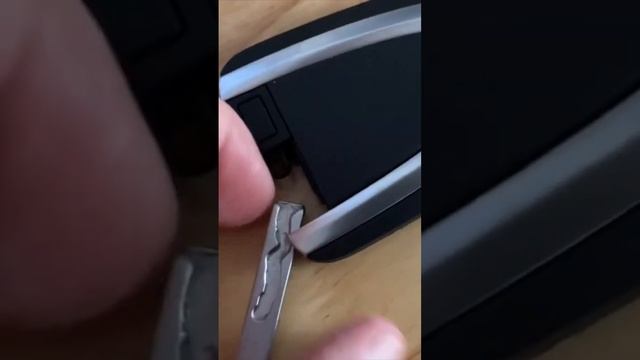Opening BMW i3 with a Key! смотреть онлайн