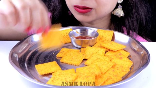 ASMR EATING INDIAN SNACKS POTATO CHIPS EATING MUKBANG (NO TALKING) EATING SOUND смотреть онлайн