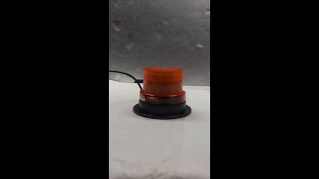 Lightbar UK Low Profile Heavy Duty LED ECE R65 Approved Magnetic Beacon смотреть онлайн