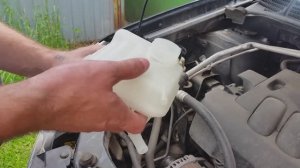 как поменять расширительный бачок ниссан кашкай