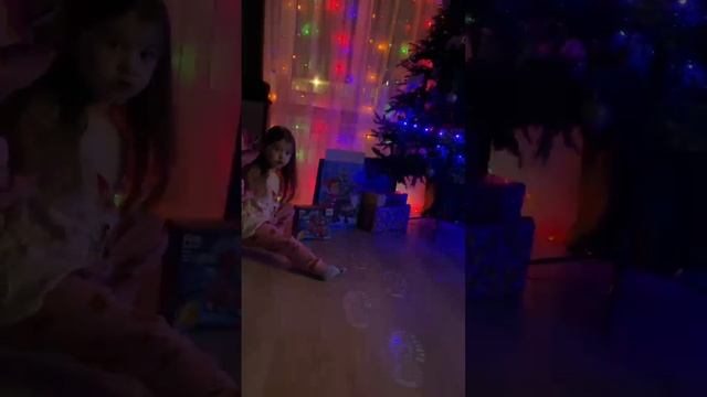31.12.24 показали подарок дочке