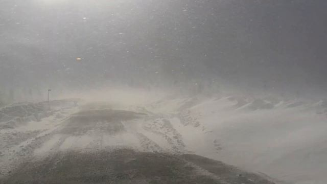 Апрель, Непроходимая дорога! смотреть онлайн