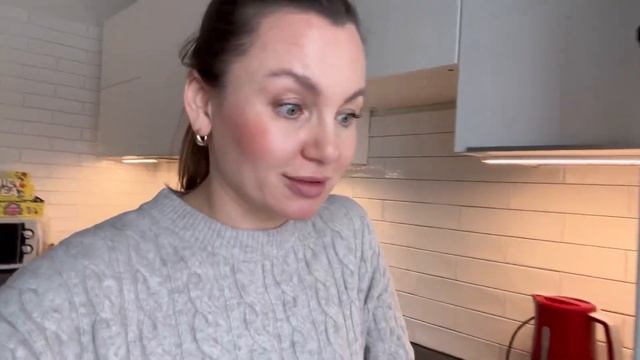 VLOG: НОВОГОДНИЙ УТРЕННИК, ПОСЫЛКА ПОТЕРЯЛАСЬ? , ВЕСЬ ДЕНЬ В БЕГАХ