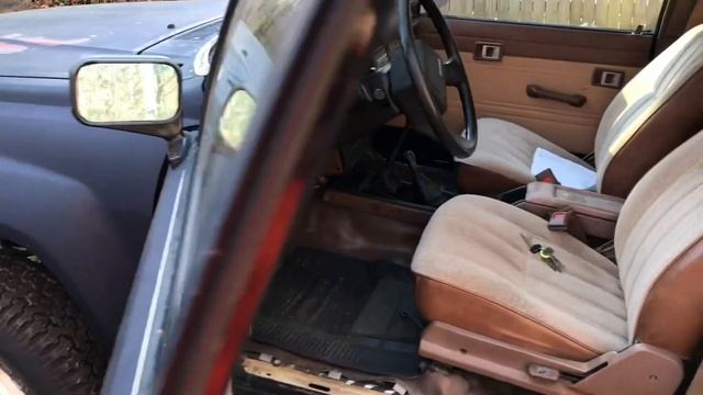 1985 4RUNNER DOBLE EJE GUARDADA смотреть онлайн