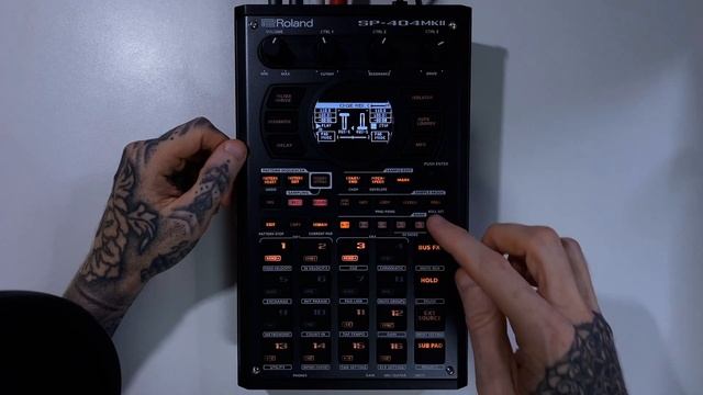 Roland SP-404 MKII Tutorial Series 46 - DJ Mode - Triggering Samples Whilst In DJ Mode смотреть онлайн