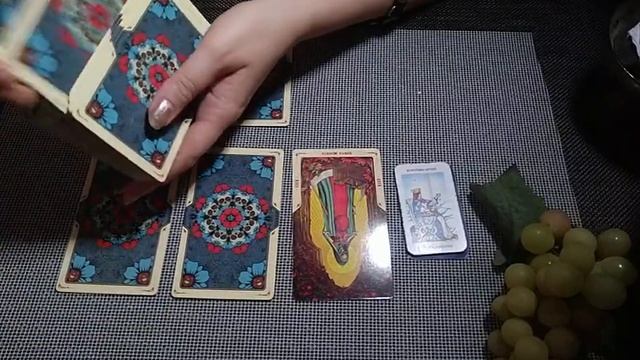 Прогноз на неделю. 4 короля/ 4 королевы смотреть онлайн