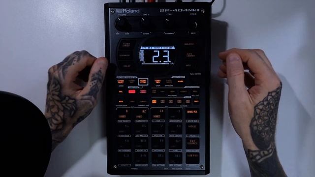 Roland SP-404 MKII Tutorial Series 35 - Motion Recording смотреть онлайн