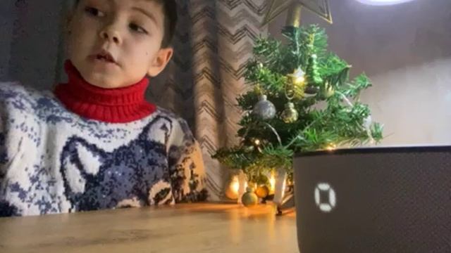 Распаковка с Алисой первой стрим ура 🥳 смотреть онлайн