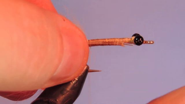 Tying Bob Veverka's Mantis Shrimp Saltwater Bonefish Fly pattern - Episode 12 Piscator Flies смотреть онлайн