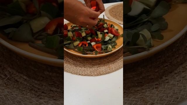 Чтобы не стошнило от вареной гречки и куриной грудки - читай рецепт в комментарии ⏬️💙 смотреть онлайн