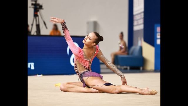 Музыка для художественной гимнастики - Track 7943 смотреть онлайн