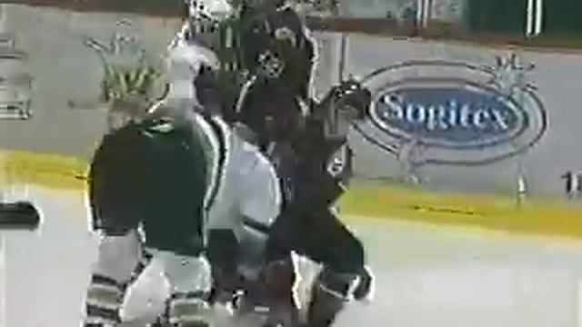hockey fight Vdo vs Gat смотреть онлайн