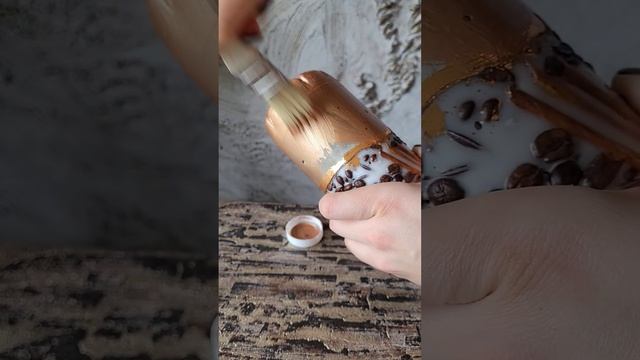 Красим эмалью свечу на бетоне #свеча #свечанабетоне #творчество #эмаль #свечеварение #свечи #краска смотреть онлайн