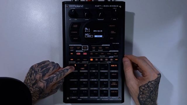 Roland SP-404 MKII Tutorial Series 40 - DJ Mode - Importing Tracks смотреть онлайн