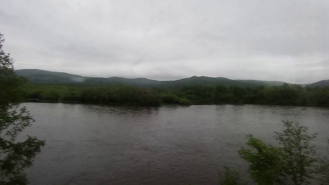 Река Тумнин на линии Ванино - Комсомольск смотреть онлайн