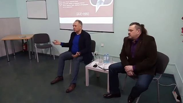 Диалог на равных с Максимом Астафьевым смотреть онлайн