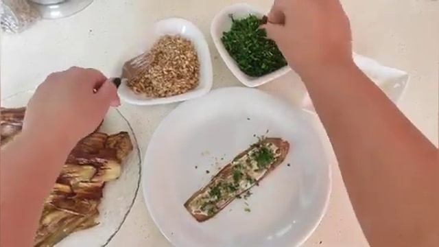 баклажановые рулеты с орехами смотреть онлайн