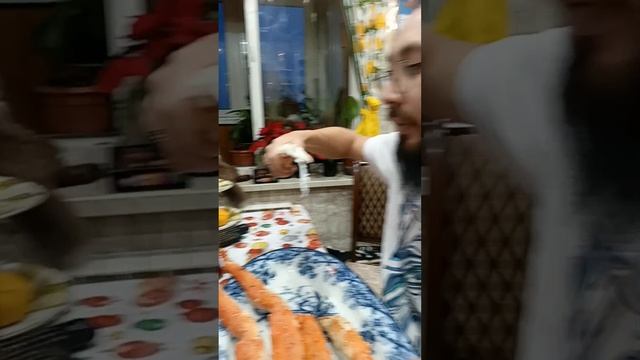 краба пробуем