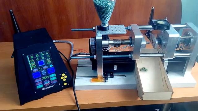 Mini Automatic Injection Molding Machine MAIM 100 смотреть онлайн