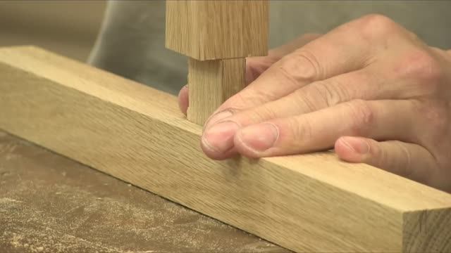 59. How to make a Mortise and Tenon Joint - The Three Joints｜Paul Sellers смотреть онлайн
