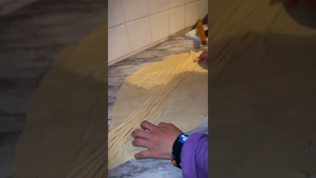 Кайни синдилер жененерге Кок самсы заказ бергенде смотреть онлайн