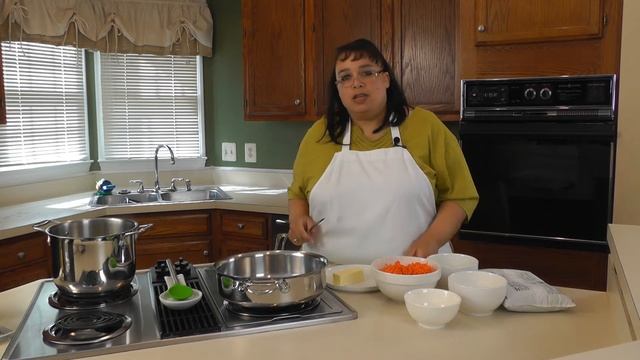 Amy's Hot Buttered Egg Noodles with Sausage & Peas смотреть онлайн
