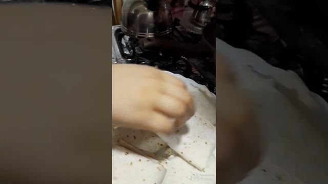 Хырт-хырт‼️Нам нужен всего лишь азербайджанский лаваш для приготовления этой простой вкуснятины🔥 смотреть онлайн