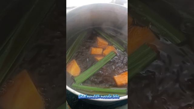 Kolek labu kuning dan pisang #cooking #masakmasak #food #masaknikmat #masakansimple #masakseadanya смотреть онлайн