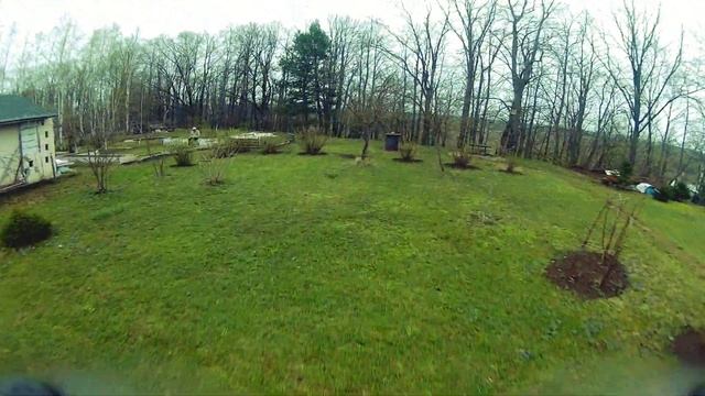 Поставил камеру RunCam 5 Оранж на трех дюймовый квадрик. смотреть онлайн