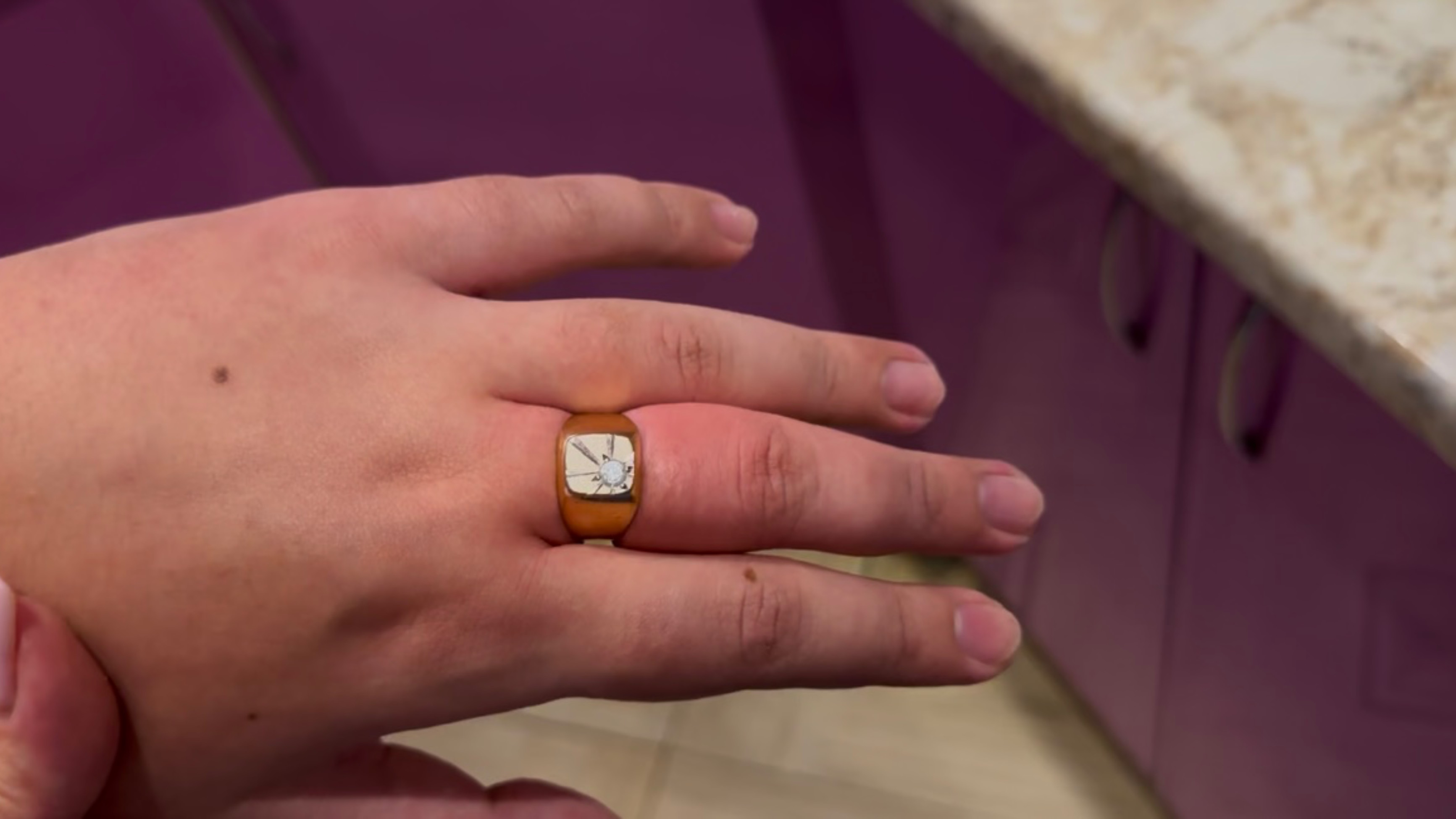 Случилась огромная неприятность с кольцом! 😢 смотреть онлайн