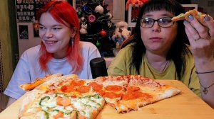 Мукбанг | Пицца Пепперони и Песто | Обжор Асмр