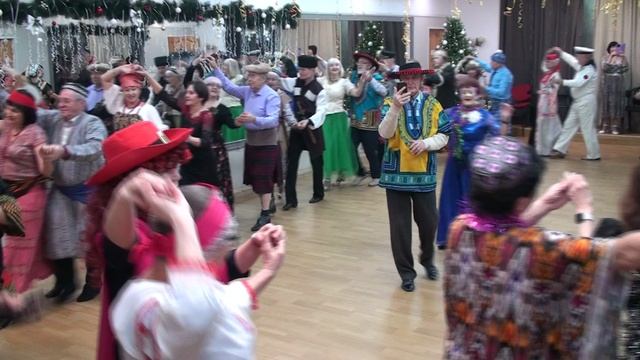 Ромашка! в костюмах