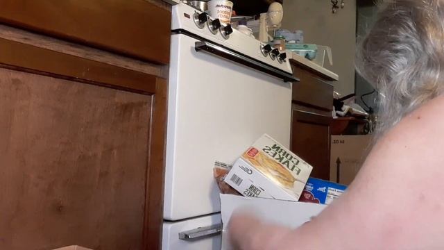 UNUSUAL HAUL! MAY FOOD PANTRY & FREEBIES Much Needed Items!! смотреть онлайн