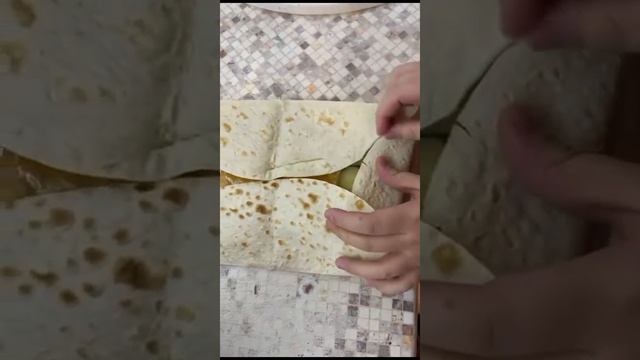 Шавуха для друга😂 озвучивает он же🫣 смотреть онлайн
