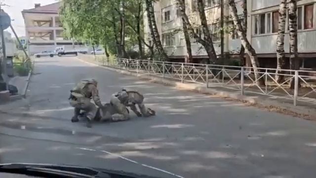 Задержание террориста. Работает ФСБ. смотреть онлайн