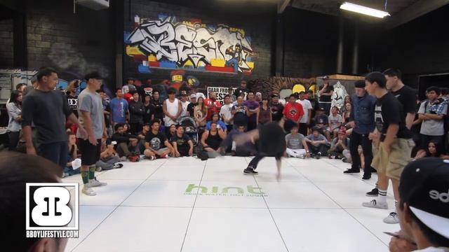 FSS LA Qualifier: Products of Infamy vs Bang Posse смотреть онлайн