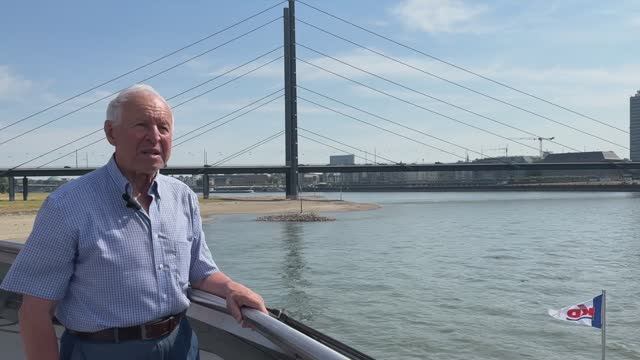 Секретный вантовый мост в Дюссельдорфе смотреть онлайн