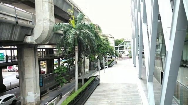 พาไปดูศูนย์เปิดใหม่ apple central world แห่งที่ 2 ของประเทศไทย смотреть онлайн