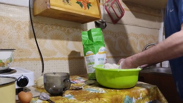 пирожковое тесто, решил сделать сам.