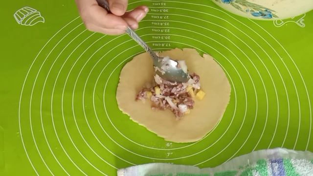 СОЧНАЯ И МЯГКАЯ САМСА ИЗ ПЕСОЧНОГО ТЕСТА смотреть онлайн