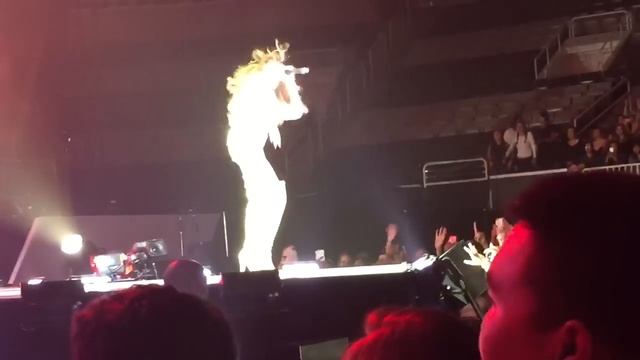 Selena Gomez - Me & The Rhythm - San Jose, CA - 5/11/16 смотреть онлайн
