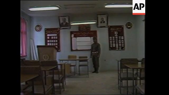 Казармы Царандоя. 1988 год смотреть онлайн