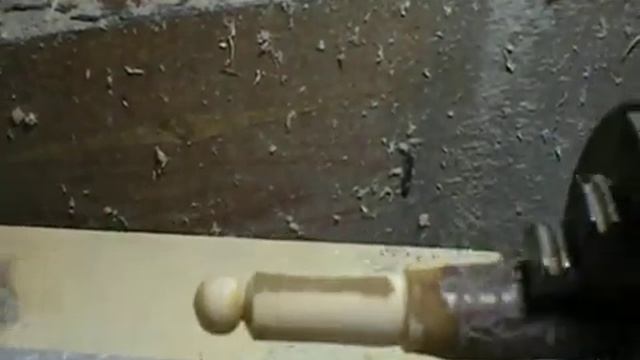 мой токарный для бирюлек. делал сам, делал долго.